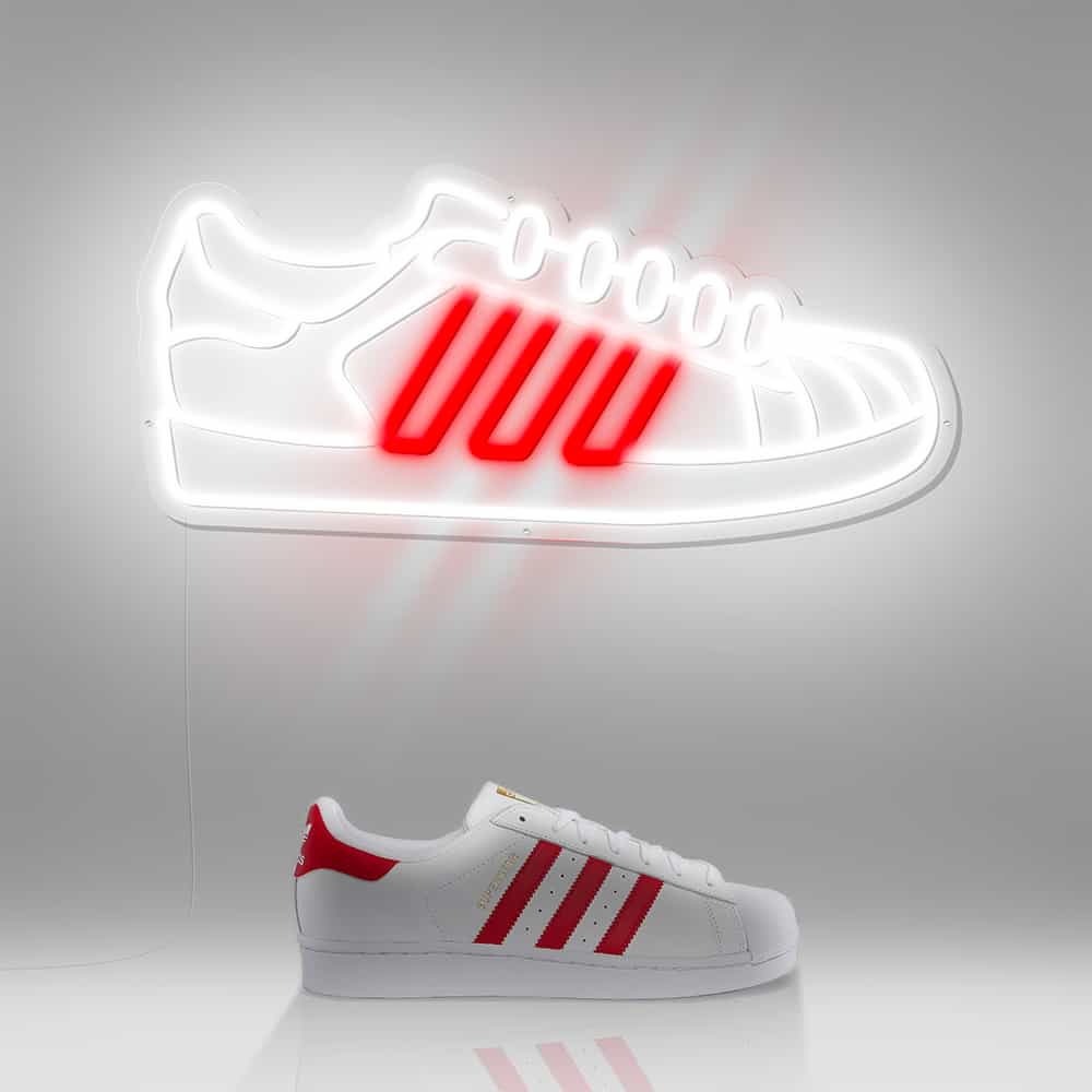 adidas_superstar_red_environnement